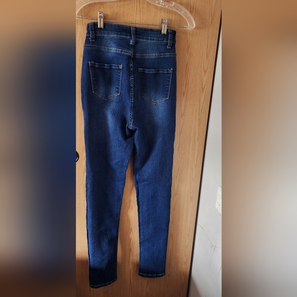 Distressed Blue Jeans - Picture 4 of 4